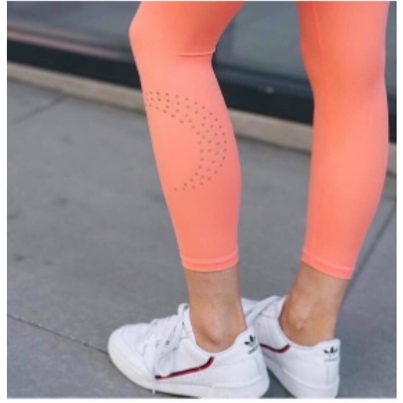 Size 4 zyia coral moon brilliant leggings - Picture 5 of 5